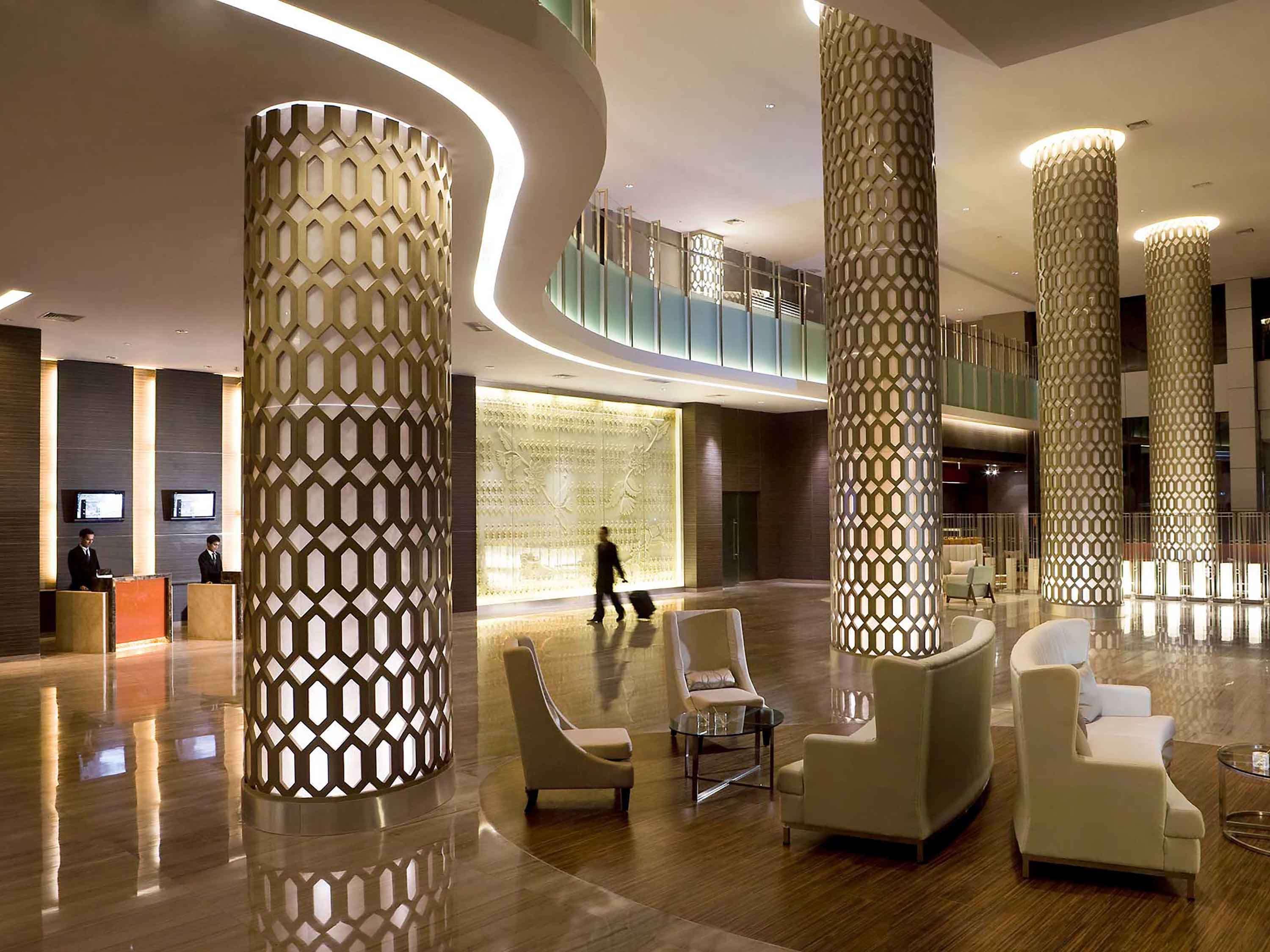 Novotel Bangka Hotel & Convention Center Панкалпинанг Экстерьер фото
